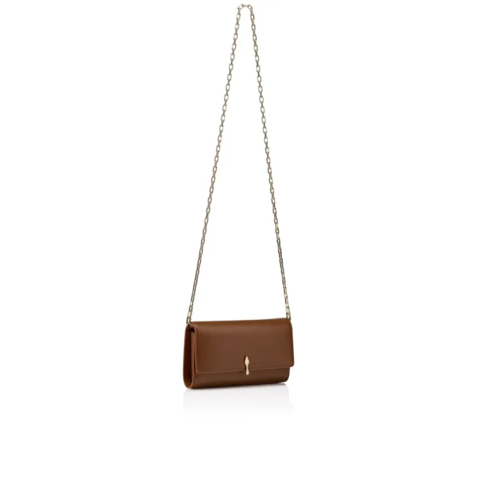 Bettina – Portafoglio con catena – Pelle di agnello nappa – Cuoio Bettina – Portafoglio con catena – Pelle di agnello nappa – Cuoio