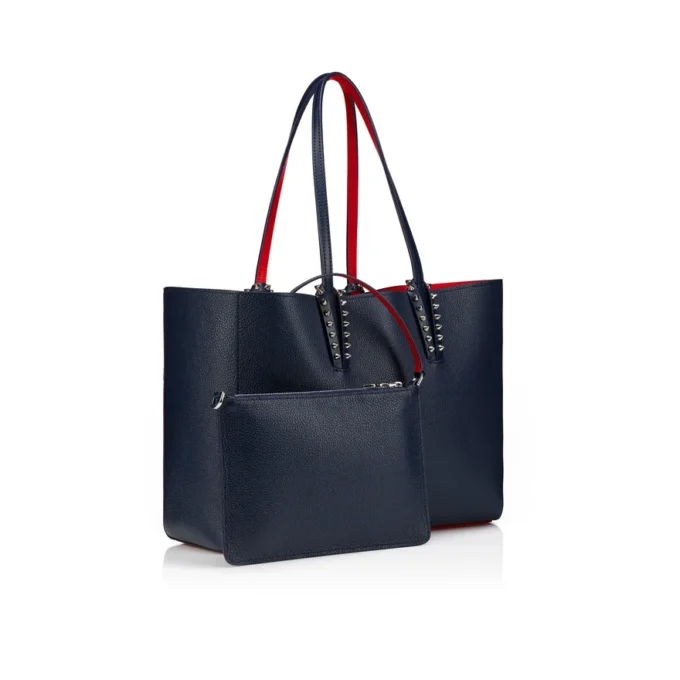 Cabata Small – Borsa Tote – Pelle di vitello e borchie – Zaffiro Cabata Small – Borsa Tote – Pelle di vitello e borchie – Zaffiro