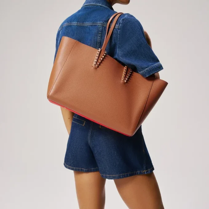 Cabata Small – Borsa Tote – Pelle di vitello martellata – Cuoio Cabata Small – Borsa Tote – Pelle di vitello martellata – Cuoio