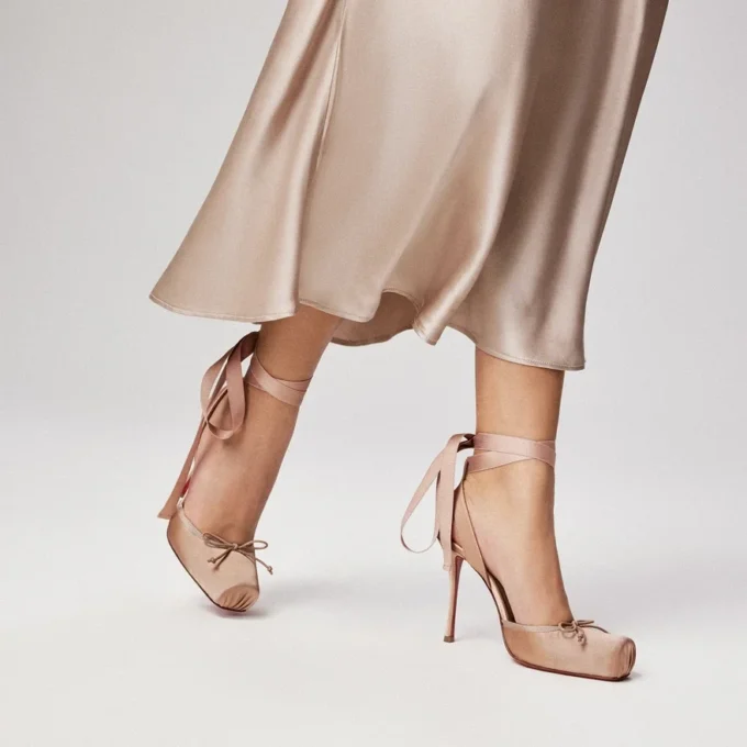 Cassia Lace up – Décolleté con cinturini da 100 mm – Raso crêpe – Nude 2 – Donna
