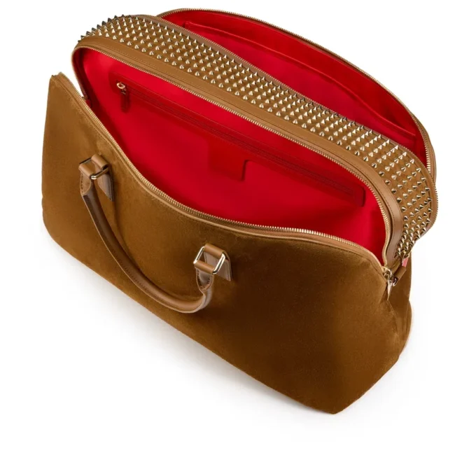 Funky – Borsa da viaggio – Pelle di vitello rovesciata e borchie – Rhea Funky – Borsa da viaggio – Pelle di vitello rovesciata e borchie – Rhea