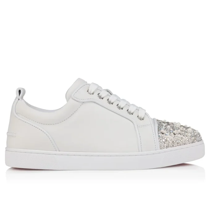 Louise Junior Perla – Sneakers – Raso crepe, pelle di vitello e perle – Bianco – Donna Louise Junior Perla – Sneakers – Raso crepe, pelle di vitello e perle – Bianco – Donna