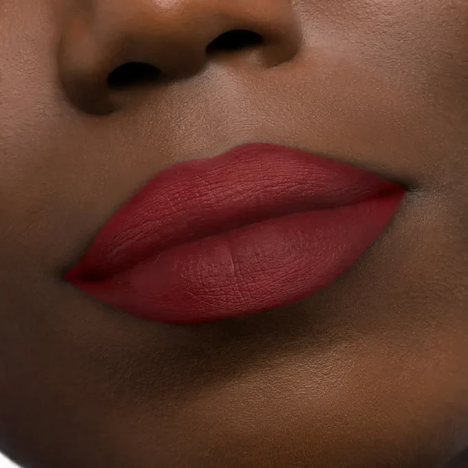 Rouge Louboutin Velvet Matte Mooncrest – Rossetto opaco in edizione limitata – Epic Brunette 318M Rouge Louboutin Velvet Matte Mooncrest – Rossetto opaco in edizione limitata – Epic Brunette 318M