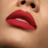 Rouge Louboutin Velvet Matte – Rossetto opaco – Rosso Dramadouce 005M
