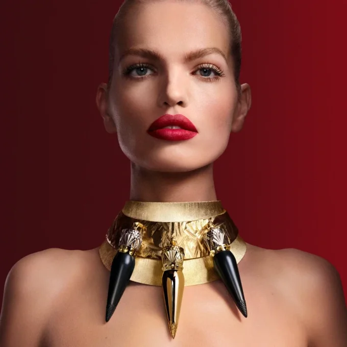 Rouge Louboutin Velvet Matte – Rossetto opaco – Bare Rococotte 013M Rouge Louboutin Velvet Matte – Rossetto opaco – Bare Rococotte 013M