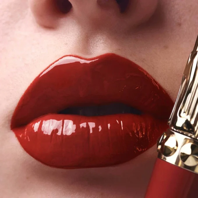 Rouge Stiletto Vinyl Gloss Burning Spice 415V Burning Spice – Christian Louboutin Bellezza Stati Uniti