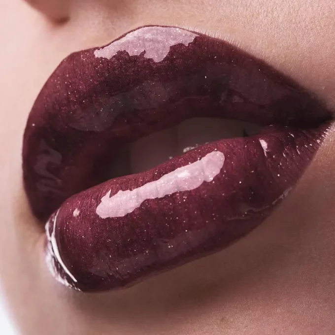 Rouge Stiletto Vinyl Gloss Mauve Heat 245V Mauve Heat – Christian Louboutin Bellezza Italia Rouge Stiletto Vinyl Gloss Mauve Heat 245V Mauve Heat – Christian Louboutin Bellezza Italia