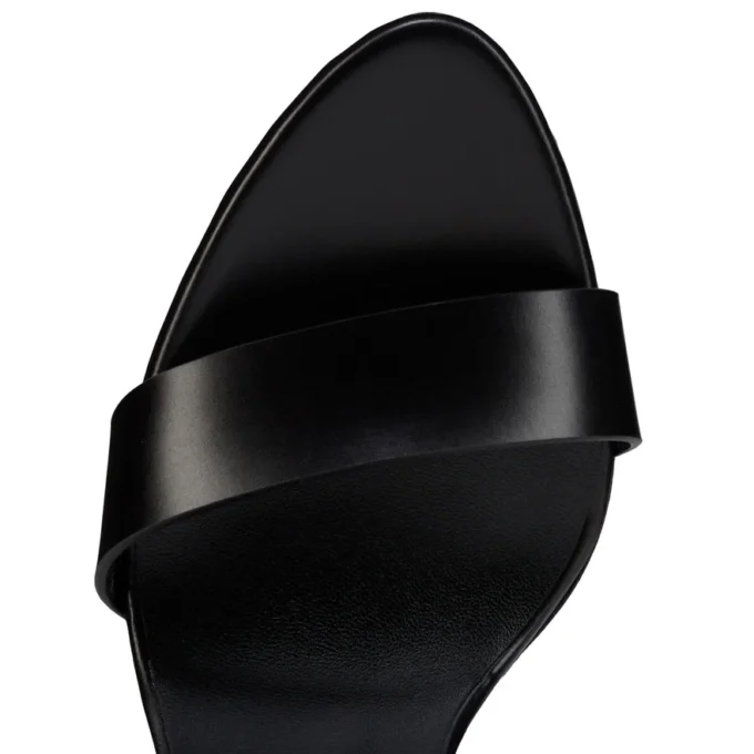 Sandalo Fanny – Sandali con cinturini da 120 mm – Pelle di vitello patinata – Nero – Donna