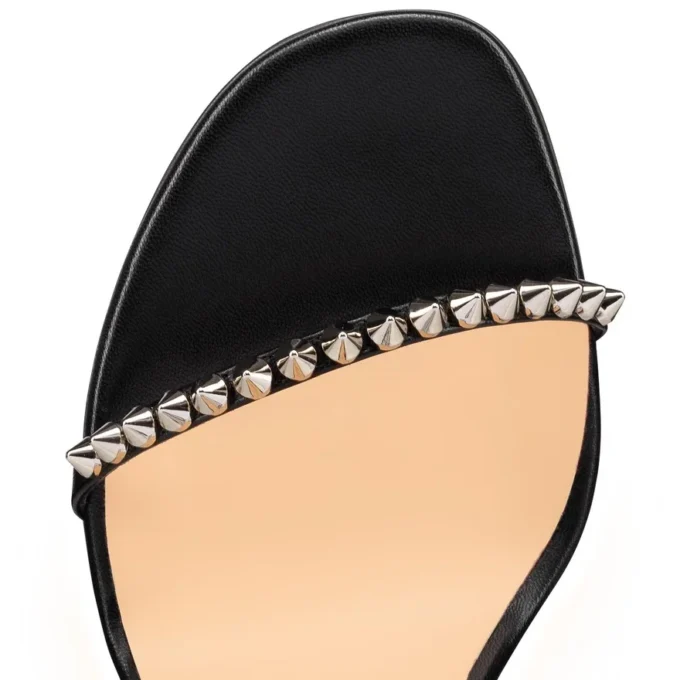 So Me – Sandali con cinturini da 100 mm – Pelle di capretto e borchie – Nero – Donna So Me – Sandali con cinturini da 100 mm – Pelle di capretto e borchie – Nero – Donna